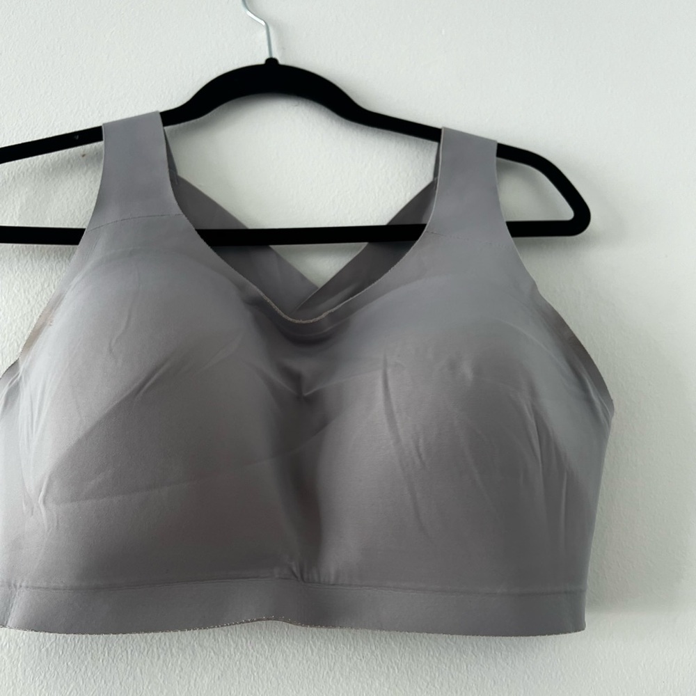 Lululemon high impact sports bra 36E